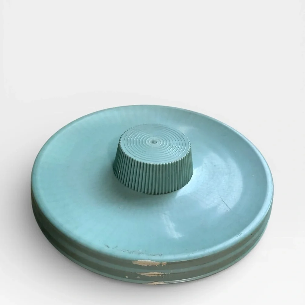 Vintage Mrs. Leland's Old Fashioned Golden Butter Bits Candy Tin - 1958/1961